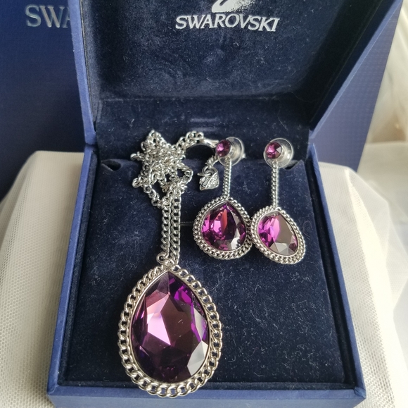 AUTHENTIC Swarovski Large Magenta Purple Teardrop Necklace & Earrings SET - Picture 3 of 16